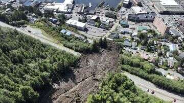 Alaska couple managed to escape deadly landslide – but lost everything