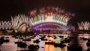 Australia gearing up for New Year's Eve as a million people pack Sydney Harbour