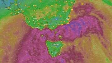 Prepare to take shelter warning as wild weather lashes VIctoria