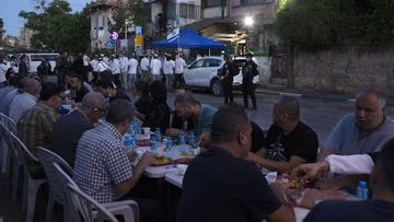 Israel arrests Jerusalem activist in contested neighbourhood