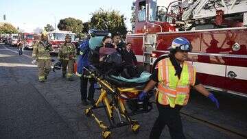 Plane crashes into building roof in California, 11 hurt