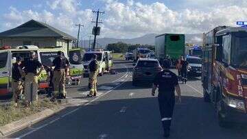 Two men fighting for life after train and ute collide in Far North Queensland