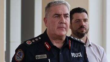 NT top cop given marching orders by chief minister