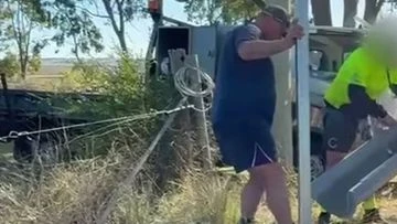 Fence builder could owe dudded customers up to $100,000