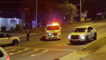 Man shot by police following pursuit and stand-off in Queensland