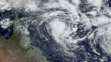 Cyclone could move toward Queensland coast by weekend