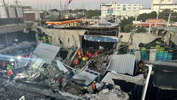 At least 18 dead, dozens hurt in Dominican Republic nightclub roof collapse