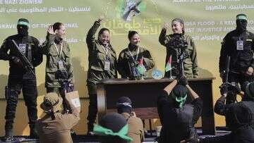 Hamas frees four female Israeli soldiers as part of the Gaza ceasefire