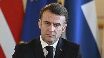 French president proposes sharing nuclear weapons to protect Europe