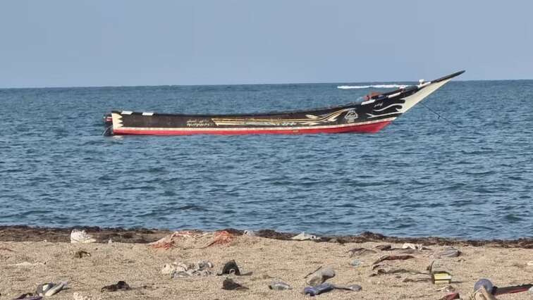 Boat capsizes off Comoros islands, 25 killed, UN agency says