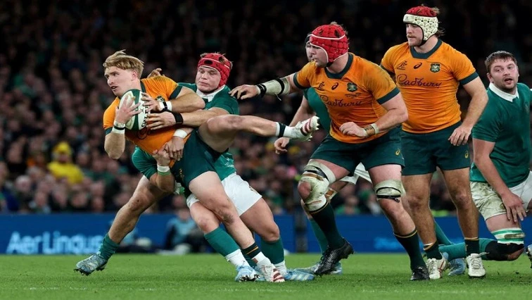 De Crespigny to make surprise Wallabies debut against Lions