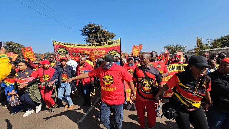 Samwu to march for reinstatement of workers dismissed in 2021