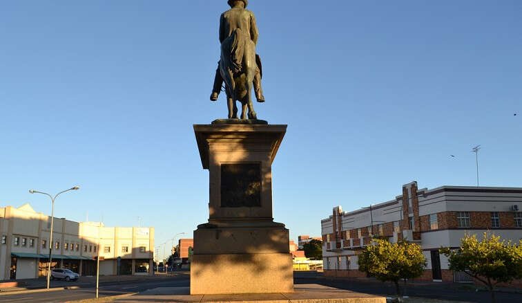 Artists make statement by draping Kimberley’s Rhodes statue