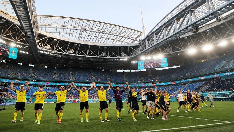 Sweden win group, send Poland home in last-ditch 3-2 win