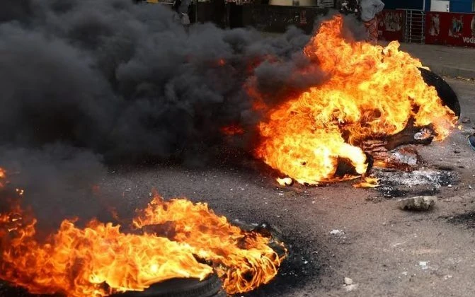Mahikeng residents take to streets over water issues