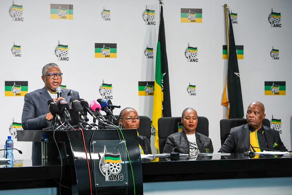 Dual ANC-SACP members given 10 days to choose campaign side