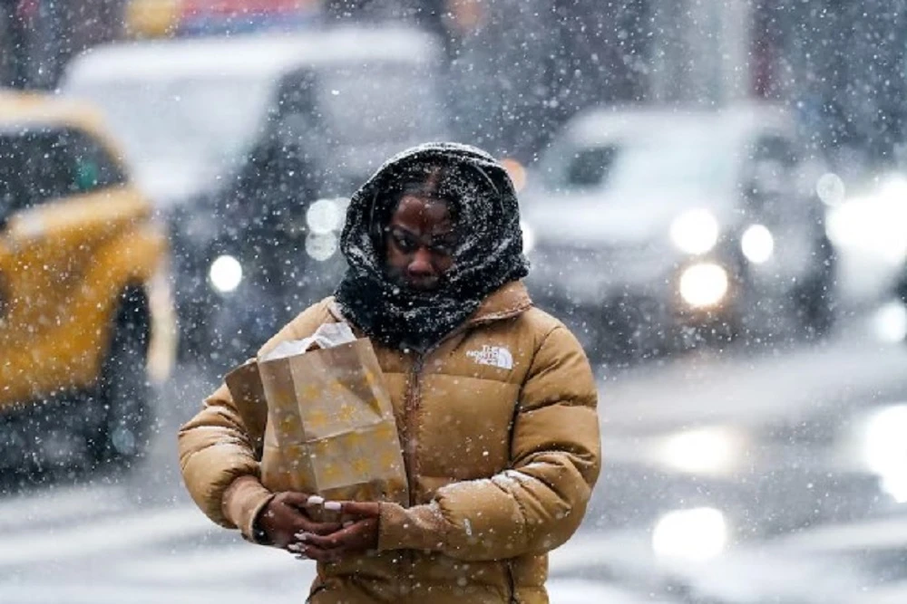 SAWS warns of cold front bringing wet, windy conditions across SA