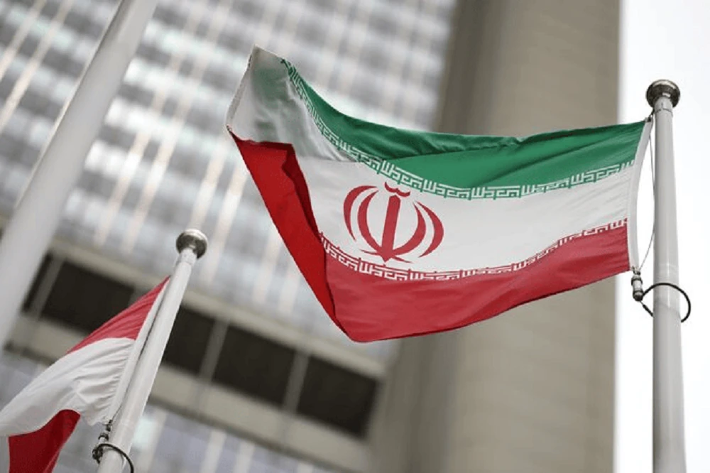 Iran says it is reviewing a US ceasefire plan but no talks