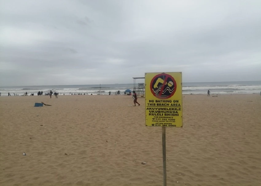 Sewage spill forces Durban South Beach closure