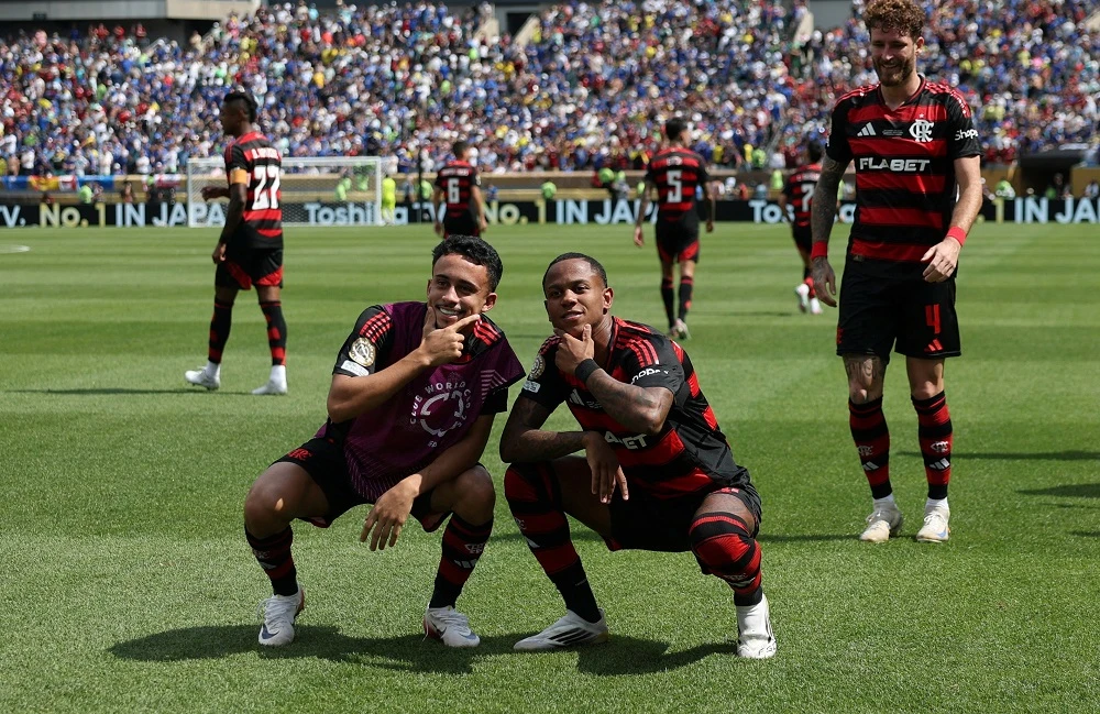 Flamengo dispatch Chelsea, clinch knockout round spot
