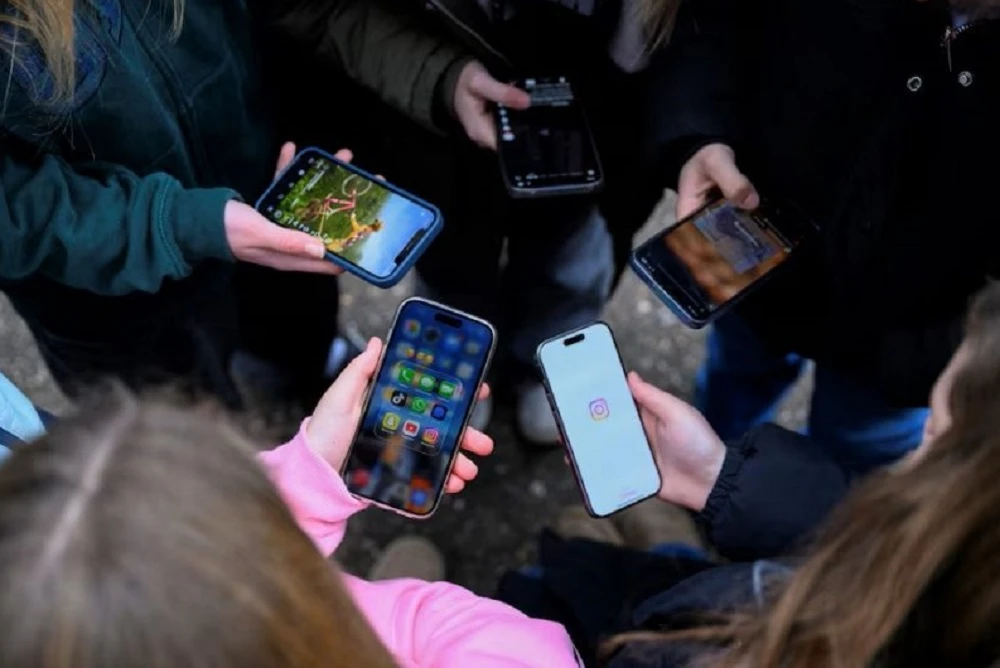 Experts flags technology as having an impact on mental health