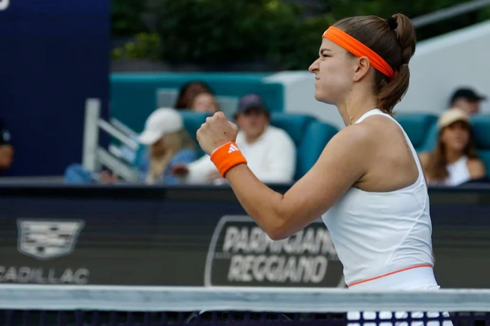 Muchova edges Mboko at Miami Open, to face Gauff in semis