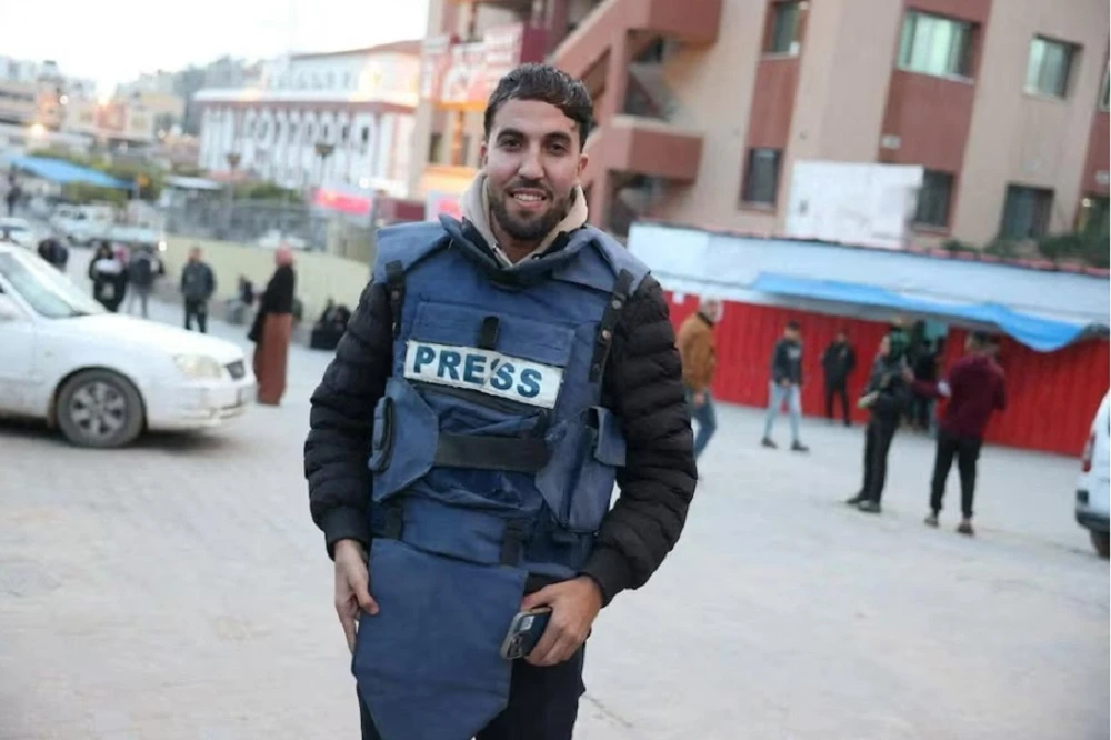 Israel hits Gaza hospital, 20 people dead, including five journalists