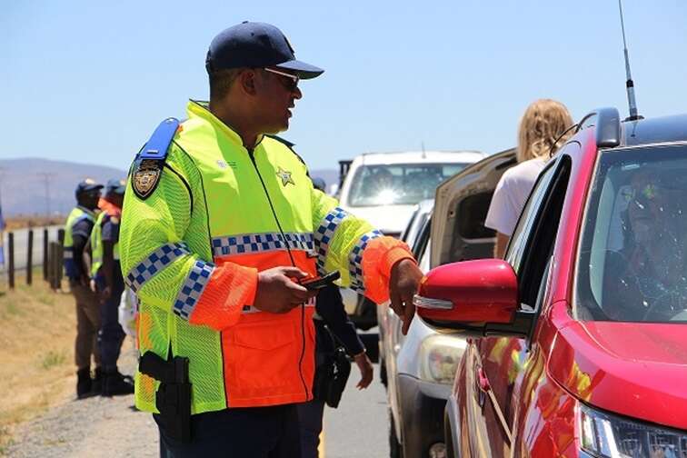 Speedster arrested after clocking 182 km/h on the N1 in the W Cape