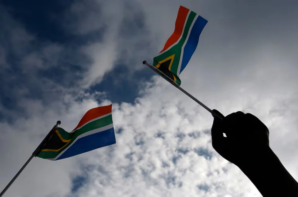 Diverging views on SA’s alleged coup risks