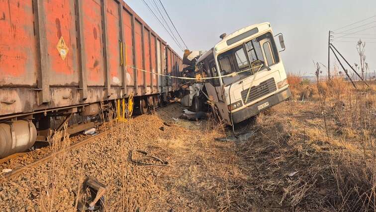 ‘Human error the main cause of crash between train and scholar bus’