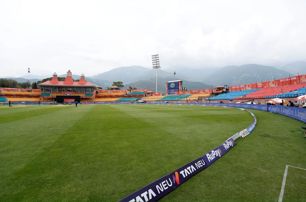 India suspends Indian Premier League T20 cricket tournament