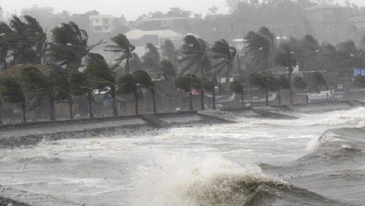 Philippines orders evacuation as world’s strongest 2020 typhoon approaches