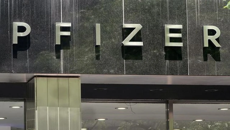 Pfizer vaccine hopes lift world stocks; dollar, gold on the defensive