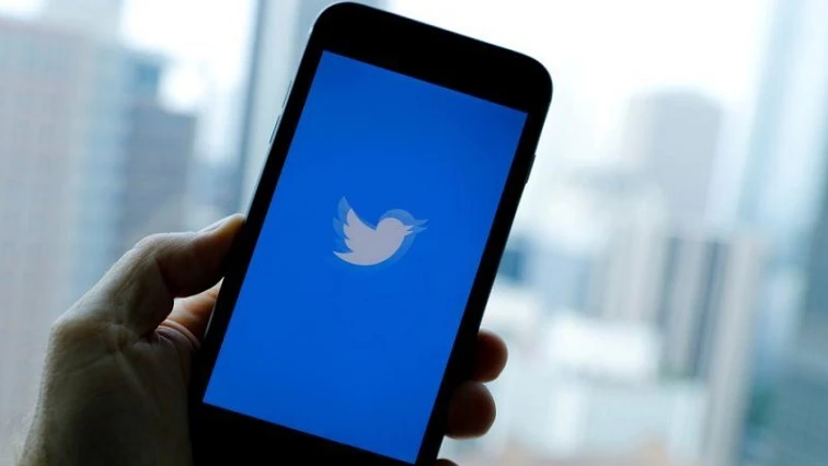 Twitter down for many users due to issues with internal systems
