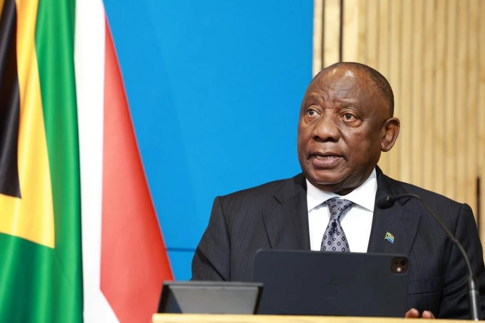 Parties express mixed reactions to Ramaphosa’s decision not to resign