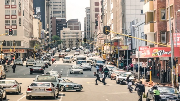 DA’s Solly Msimanga leads party’s walkabout in Joburg CBD