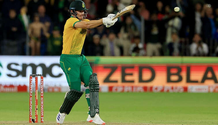 Stubbs hammers South Africa home in narrow T20 victory over India