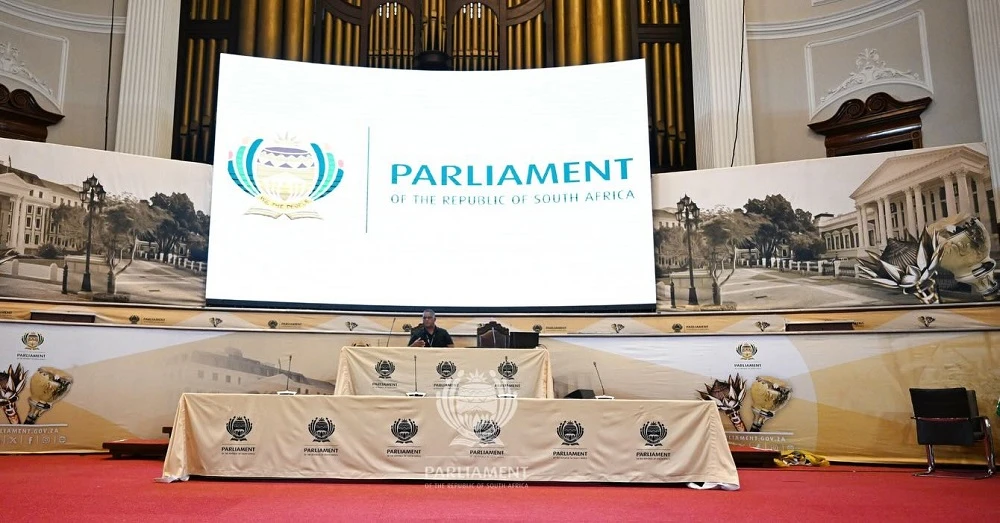 DA probes alleged meetings between Didiza, Ramaphosa’s legal team
