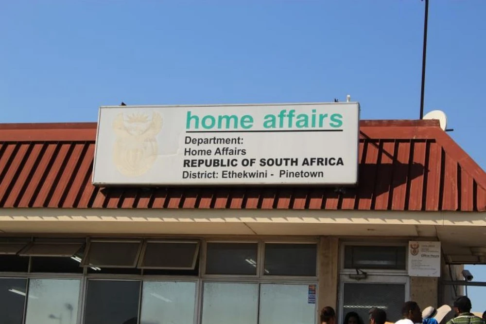 Home Affairs refutes passport-free entry claims for Lesotho nationals