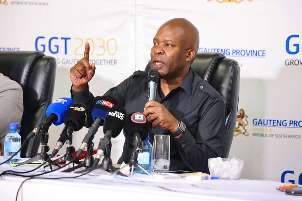 Maile rules out school security guards, prioritises resources