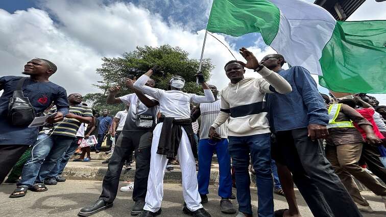 Nigeria’s president calls for an end to economic hardship protests