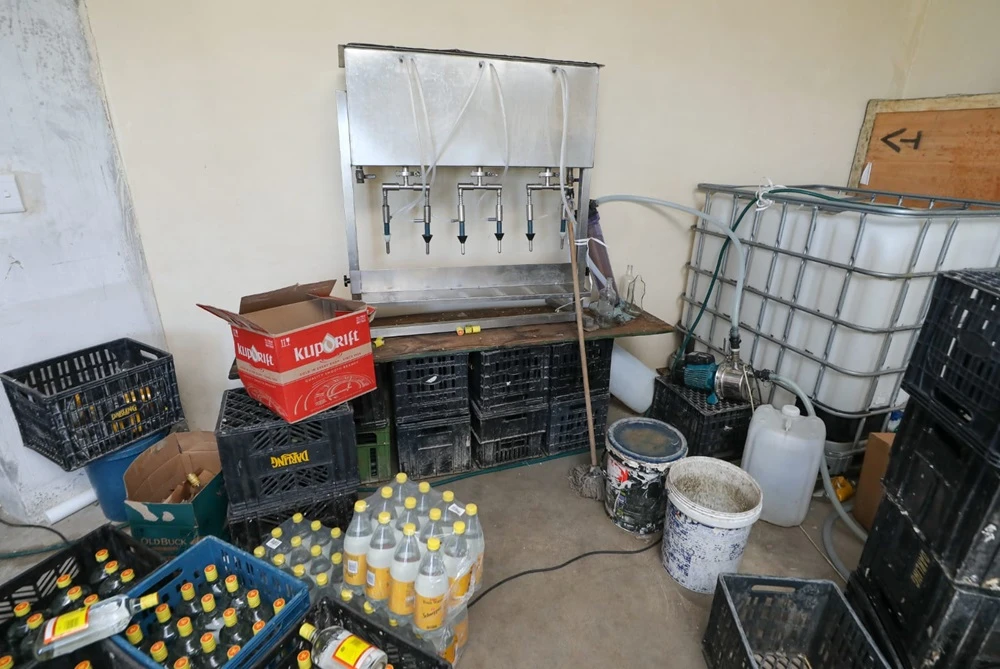 Seven nabbed in Cape Winelands for running illegal alcohol Production