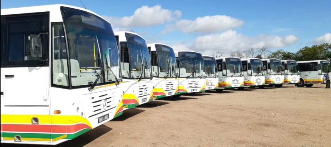 Dingamazi residents’ blockade R81 over public transport dispute