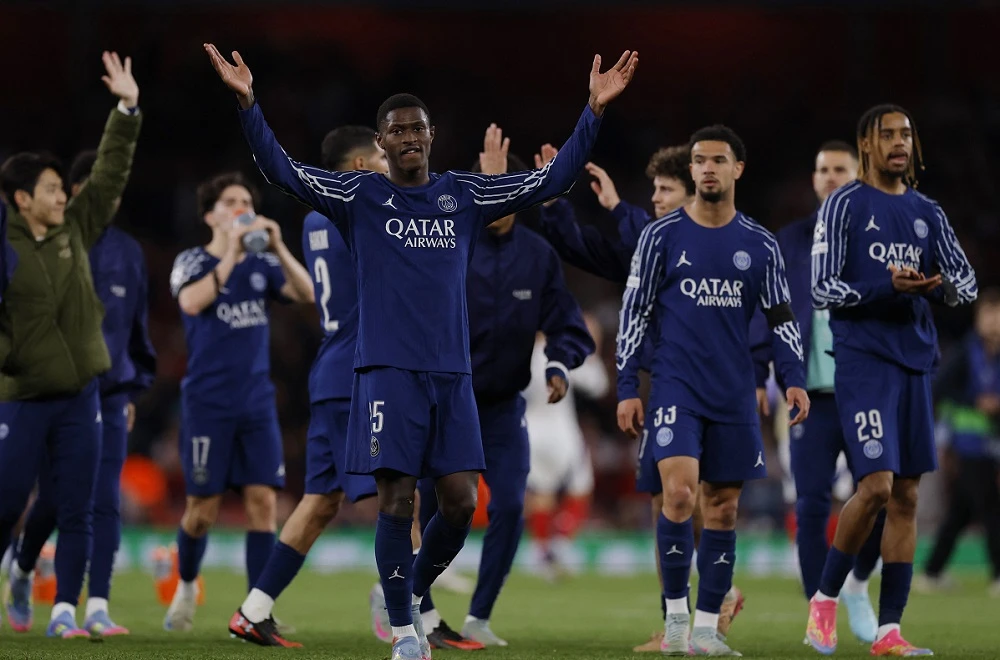 Arsenal need something special in Paris, says hopeful Arteta