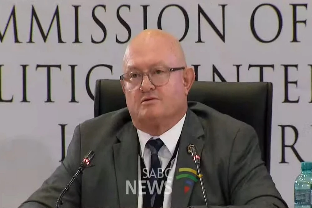 Flynn Tells Madlanga Commission of irregularities in exhibit transfer