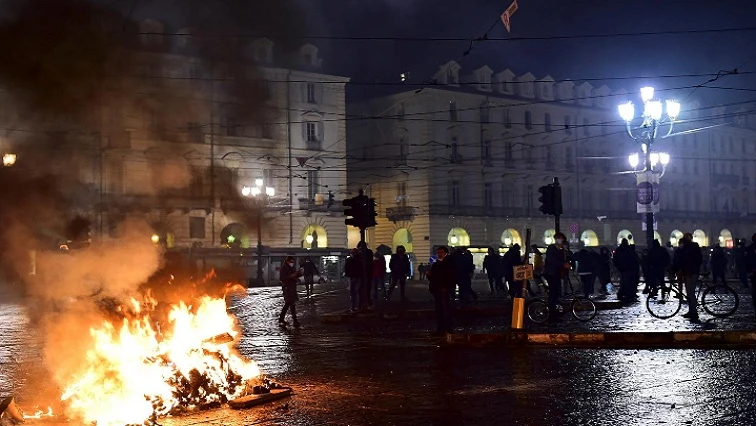 Protests flare up in Italian cities against COVID-19 restrictions