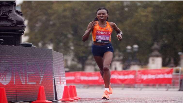 Kenya’s Chepngetich smashes women’s marathon world record