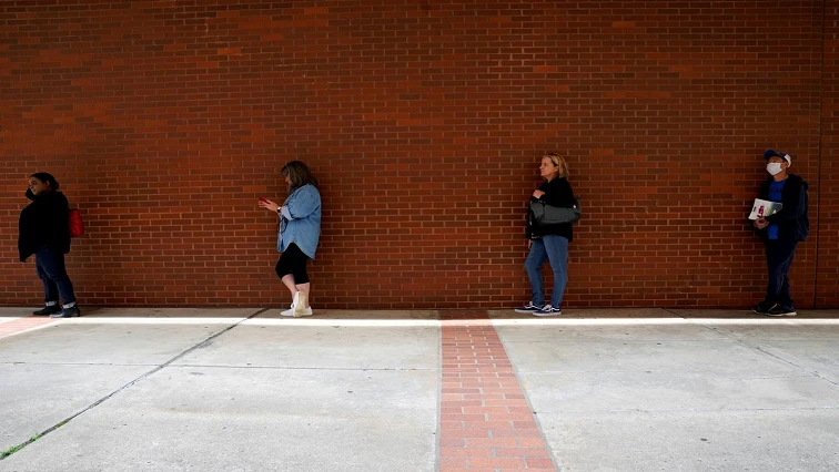 Unemployment rises to 32.9% in first quarter of 2025