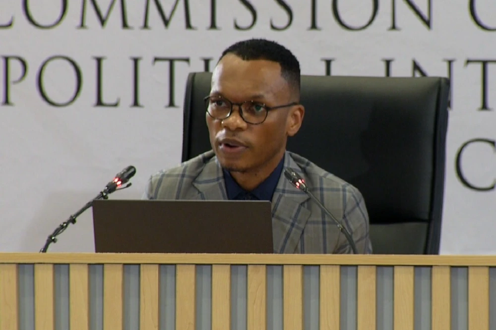Mnisi questioned on Nkosi’s possession of tender report