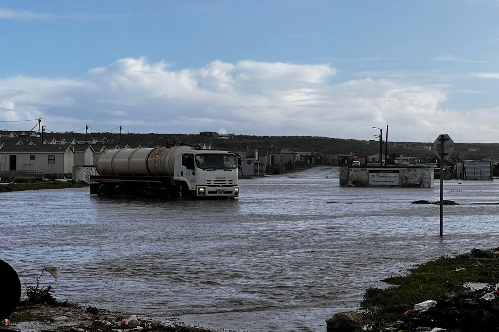 Hundreds of WC residents still affected by inclement weather